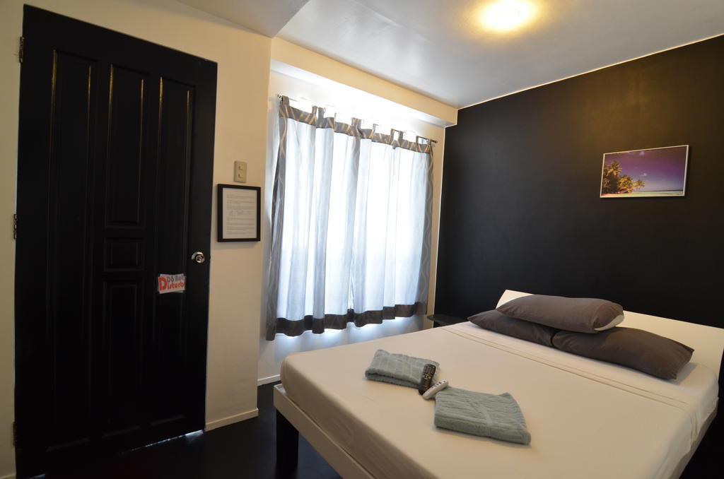 Island Nook Hotel Balabag  Номер фото