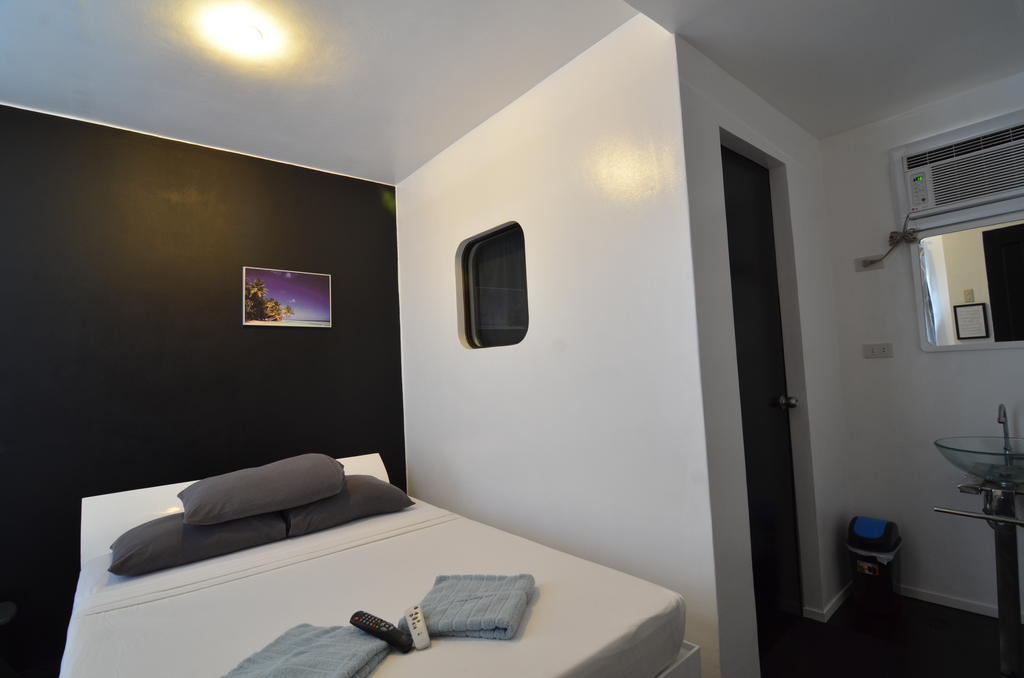 Island Nook Hotel Balabag  Номер фото