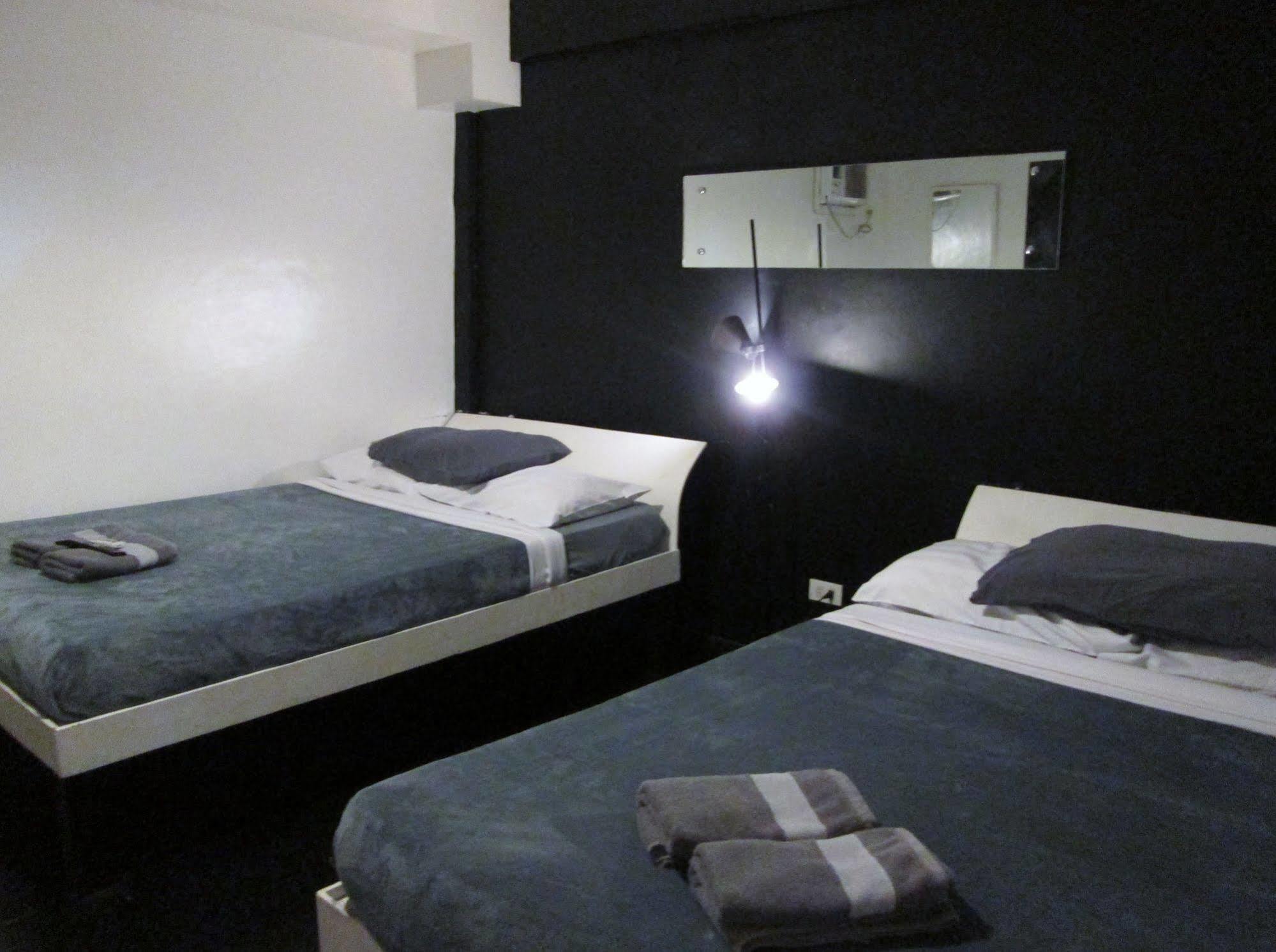 Island Nook Hotel Balabag  Экстерьер фото