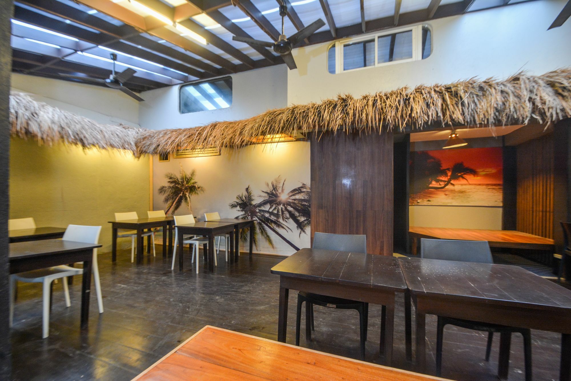 Island Nook Hotel Balabag  Экстерьер фото